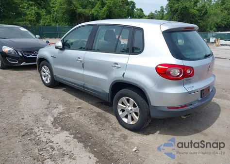 2009 Volkswagen Tiguan S z USA, uszkodzony, nr VIN WVGAV75N49W526527